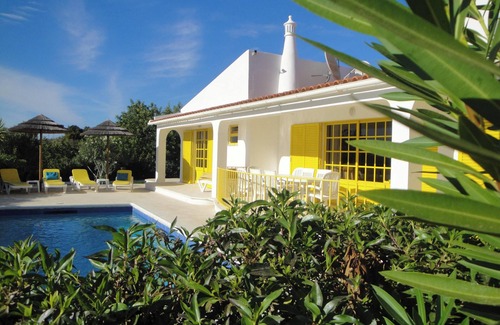 Albufeira Villa | Homerez - Elegant Villa in Tunes with Private Pool