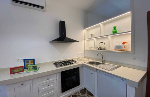 Torre Pali House | Homerez - House in Torre Pali, sea view.