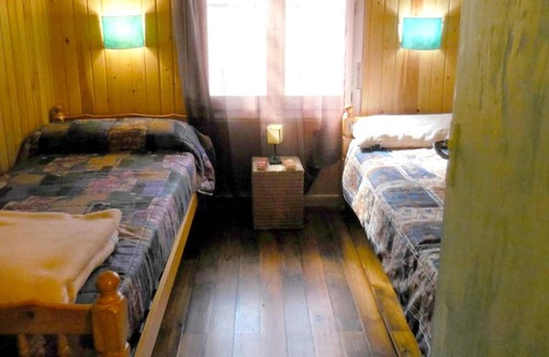 Llimiana House | Homerez - Nice house for 5 ppl. with garden and terrace at Llimiana