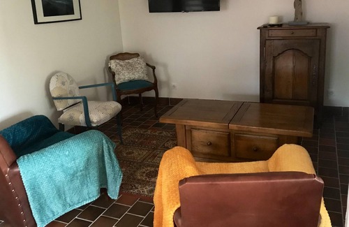 Saint-Gondon House | Homerez - Nice house with garden and terrace & Wifi