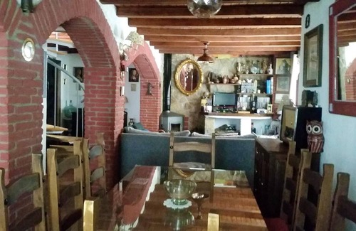 La Hoya House | Homerez - Spacious house for 8 ppl. with balcony at La Hoya, Salamanca