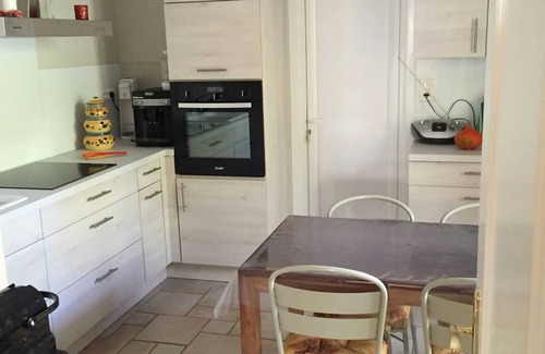 Bouchet Villa | Homerez - Spacious Villa with Pool in Bouchet