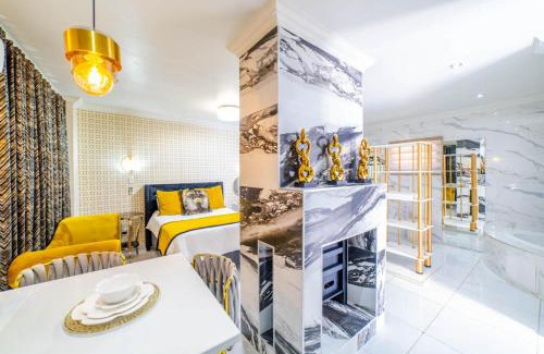 Pretoria House | Homes of Ace Diamond