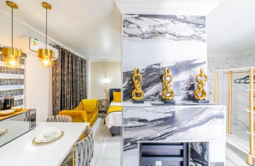 Pretoria House | Homes of Ace Diamond