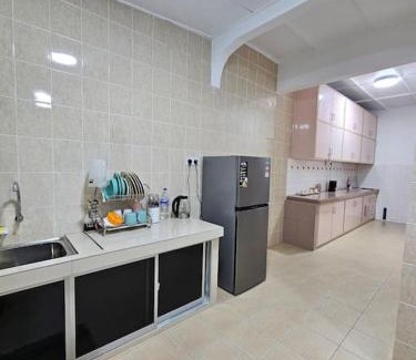 Kampung Aman House | Homestay 183