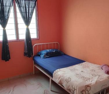 Central Seberang Perai Ski Chalet | Homestay Bait Al-Sakinah