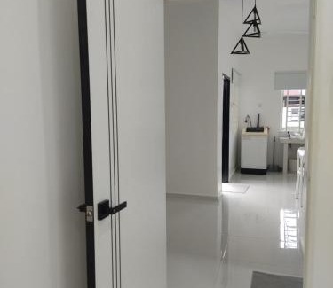 Kampung Alor Senggut House | Homestay Bajet Cikgu Amin