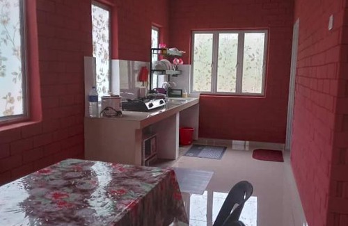 Larut House | Homestay D’Chalet Mizai