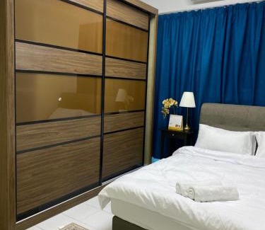 Kampung Paroi Apartment | Homestay Hana Senawang