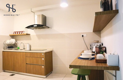 Kampung Sembulan Baru Apartment | Homesuite' Home at Sutera Avenue