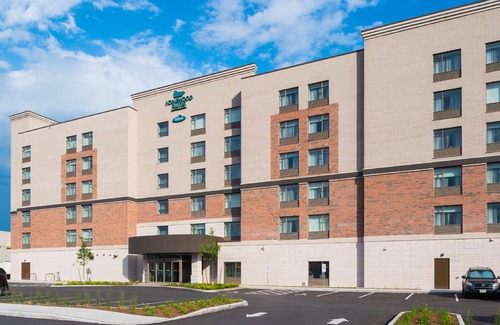 Ottawa Division Hotel | Homewood Suites by Hilton Ottawa Airport