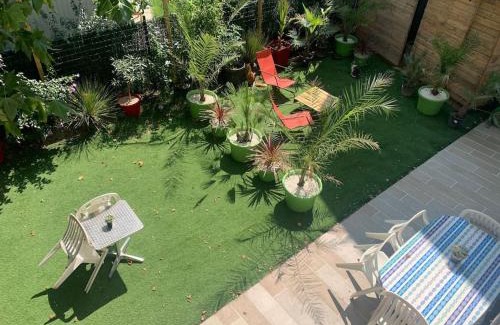 Saint-Fons Apartment | HOMEYPIC T3 en rez de jardin proche de Lyon