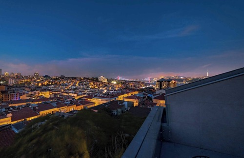 Besiktas Apartment | Homie Suites | 2br Duplex Penthouse w Terrace #M09