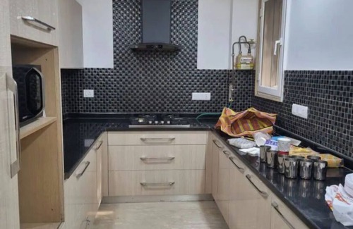 Saket Condo | Homlee - Pentagon 5 bhk super luxurious large flat.