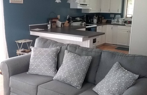 Honeoye Cottage | Honeoye Haven. Waterfront Fingerlakes home awaits your stay!