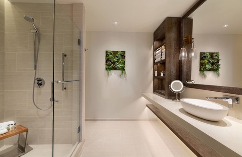 Moab Hotel | Hoodoo Moab, Curio Collection by Hilton