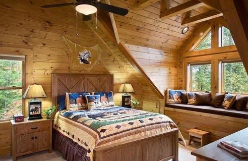 Ferguson House | Horsin Around