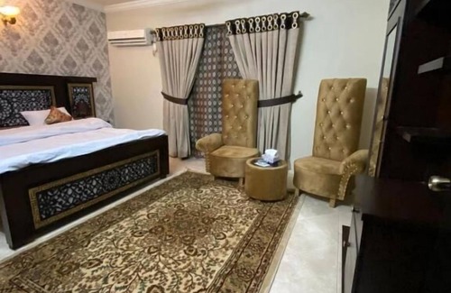 E-11 Sector House | Hospitality Experts