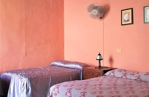 Remedios House | Hostal Los Vitrales