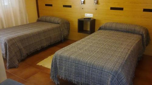Triacastela House | Hostal-Meson Vilasante