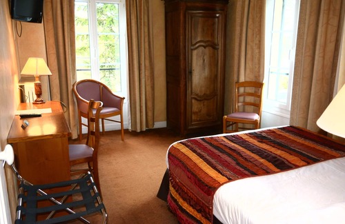 Gouvieux Hotel | Hostellerie du Pavillon St Hubert