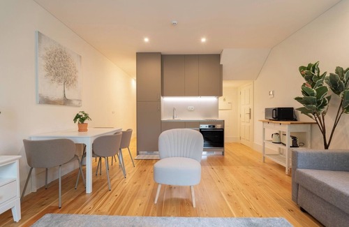 Guimaraes Apartment | HostWise - Central Apts Near Guimarães Sites