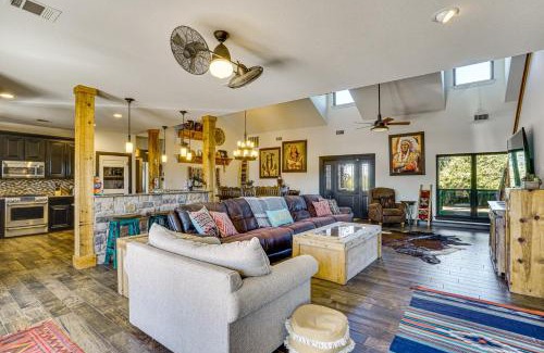 Palo Pinto County House | Hot Tub and Fire Pit Possum Kingdom Lake Retreat!