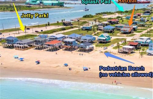 Surfside Beach House | Hot Tub and Jacuzzi Suite! 100 steps from spacious beach and Jetty park! Generations Retreat Sleeps 26