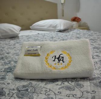 El Tambo Hotel | Hotelˈs Acolla