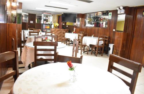 El Tambo Hotel | Hotelˈs Acolla