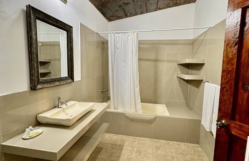 Concepcion de Ataco Hotel | Hotel Alicante Montana