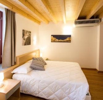 Citta Nuova-Barriera Nuova-San Vito-Citta Vecchia Hotel | Hotel All'Arco