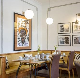 Pellenz Hotel | Hotel Am Helmwartsturm