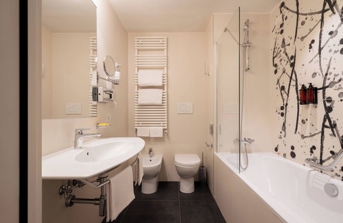 Quartiere XXXI Giuliano Dalmata Hotel | Hotel American Palace Eur