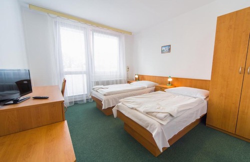Pardubice Hotel | Hotel Arnost Garni