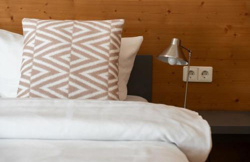 Ludwigsburg Hotel | Hotel CampusZwei Komfortable Doppelzimmer & Apartments mit Küche Zentral in Ludwigsburg ideal für Business & Langzeitaufenthalte optional mit Frühstück