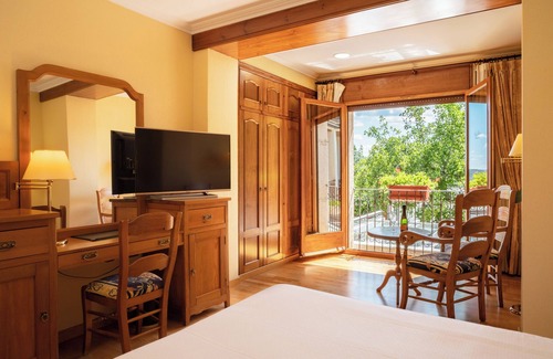 Peramola Hotel | Hotel Can Boix de Peramola