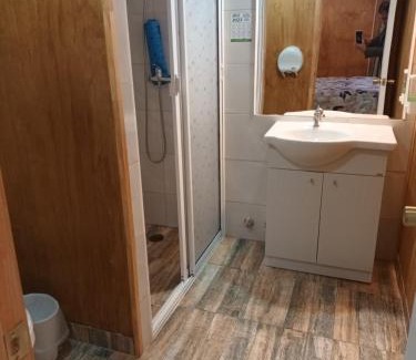 Valdivia Hotel | HOTEL CASAGRANDE con estacionamiento EXCLUSIVO y estamos a 50 MTS del Terminal de Buses