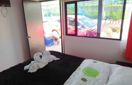 Suesca Hotel | Hotel chimeneas del dorado