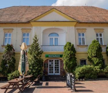 Vranovska Ves Hotel | Hotel Club