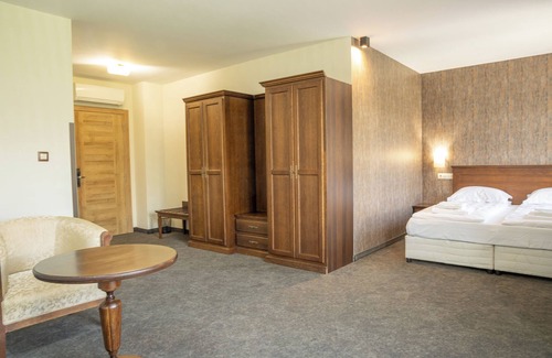 g.k. Trakia Hotel | Hotel Domenic