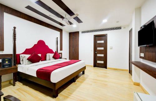 East of Kailash Hotel | Hotel Downtown - East of Kailash
