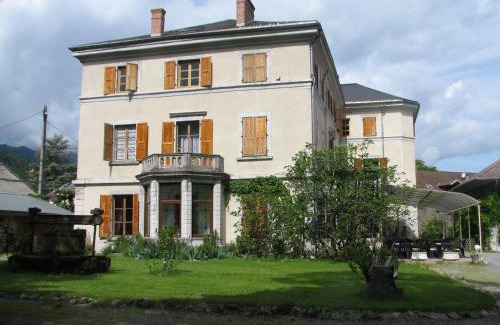 Faverges-Seythenex Hotel | Hotel Du Parc - Manoir Du Baron Blanc