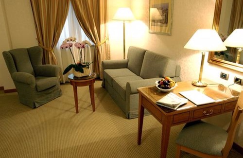 Magenta Hotel | Hotel Excelsior Magenta