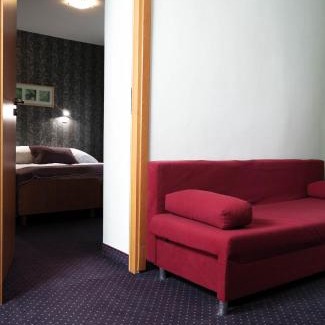 Nadarzyn Hotel | Hotel George