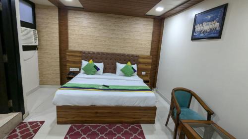 Ibrahimpatan Hotel | Hotel Gloab Residency Near Delhi Airport