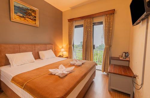 Ambarawa Hotel | Hotel Griya Katarina