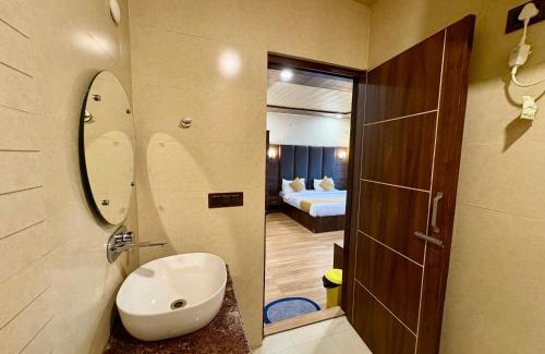 Dalhousie Hotel | Hotel Jannat