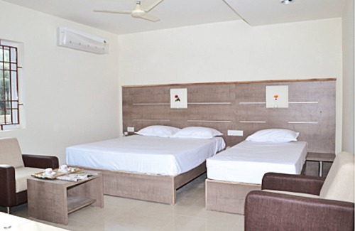 Thirukadaiyur Hotel | Hotel Kanakabhishegam