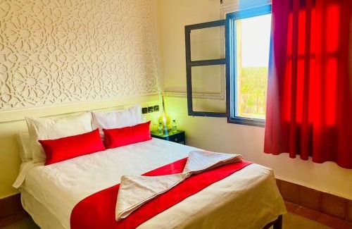 Nekob Bed & Breakfast | Hotel Kasbah Ennakhile - Authentic Stay in Nkob